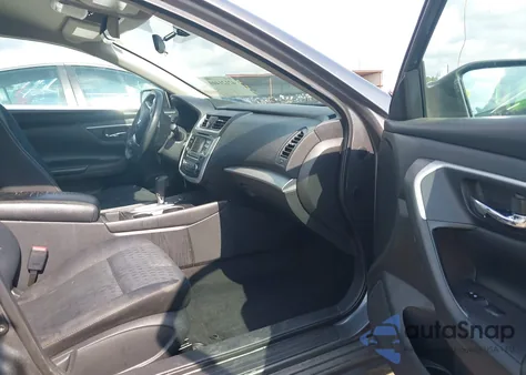 2016 Nissan Altima 2.5/2.5 S/2.5 Sl/2.5 Sr/2.5 Sv из США, поврежденный, VIN 1N4AL3AP0GN360994